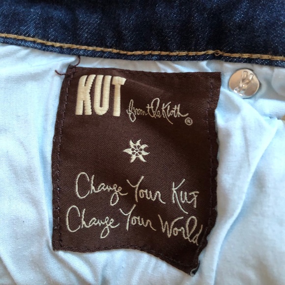 Kut From The Cloth - Catherine Boyfriend Shorts - Picture 4 of 6